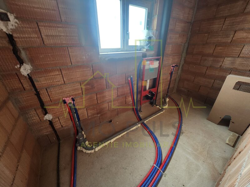 Braytim - Timisoara. Apartament 3 camere. Nou. 2 Bai. Vila cu 6 apartamente